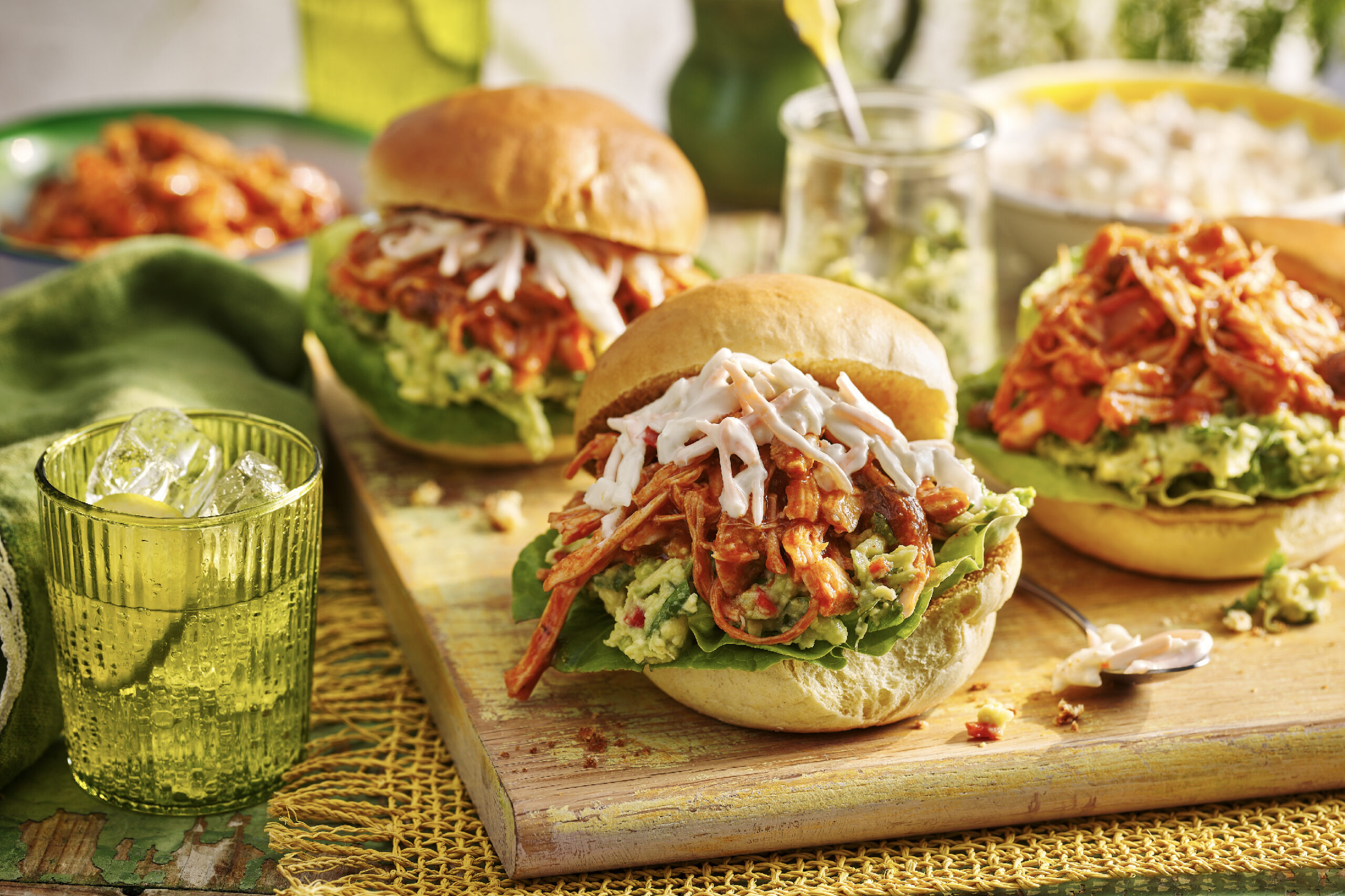 Pulled chicken burgers - Southern Co-op